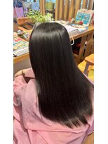 リワール 縮毛矯正専門店&nbsp;コラーゲン入り縮毛矯正