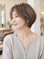 レノマ(renoma) 40代50代 大人可愛い丸みショートボブ×白髪ぼかし