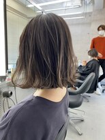 イキ 表参道(iki omotesando)&nbsp;モード/無造作ウェーブ/大人ガーリー[表参道駅]