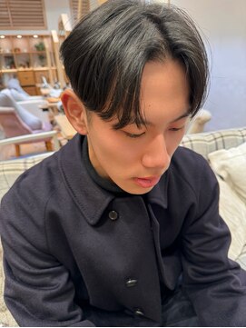 バイオレット ナゴヤ(Violet Nagoya) フワッと根元パーマとハチ下ダウンパーマ♪