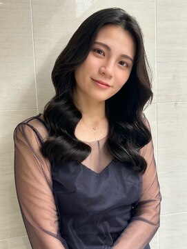 オーロ(ORO) 黒髪ボブルフ小顔ネビージュくびれワンレンオリーブベージュ