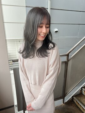 アグ ヘアー ループ 矢場町店(Agu hair loop) 透明感たっぷりシルバーアッシュ☆
