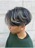 BALAYAGE/センターパート／ホワイト系カラー