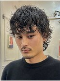 メンズミディアムスパイラルパーマメンスボブウルフ波巻きパーマ