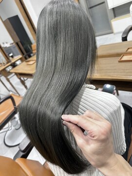 アネラ(Anela) オリーブアッシュ