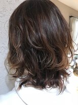 ヘアサロン アティリー(Hair Salon Attirer)&nbsp;西梅田/ボブ/グレーベージュ/白髪ぼかし/ハイライト/ベージュ