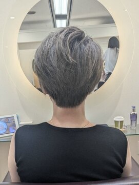 松本平太郎美容室 銀座パートフォー(PART4) 大人のショートスタイル ◎20代 30代 40代