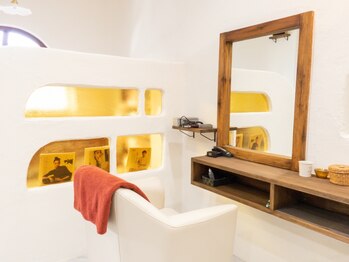 ヘアーサロン パッシュ(Hair Salon Pash)の写真/頑固なクセ毛/うねり…朝のスタイリングに苦労している方必見！お手入れ簡単！Pashの縮毛矯正☆