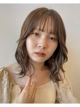 ホワイトレーベルグラ(White Label gra) autumn透明感カラー×ミディアムウェーブ