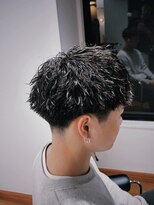 ザデイトウキョウ 表参道 青山(THE DAY TOKYO)&nbsp;MEN’S/サーフカール/刈り上げセンターパート/表参道駅