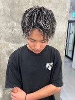 メンズサロン キング 枚方店(Men’s salon K!ng)&nbsp;波巻きツイストスパイラルパーマ/フェザーパーマ/眉毛/メンズ