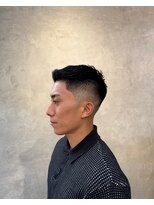 バーバースタジオユー(Barber studio u.) メンズ アップスタイル|スキンフェード