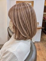 ヘアスタジオルース(HAIR STUDIO LUZ) 40代50代60代の大人ボブ/白髪ぼかしハイライト/堀江/北堀江