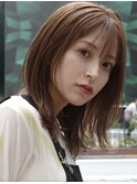 レイヤーカット/ハイライトカラー/バレイヤージュ