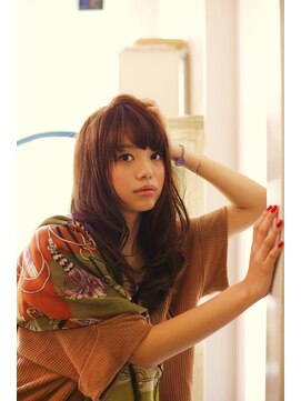 ブーケ(BOUQUET) 髪をかき上げる雰囲気が素敵に見えるレイヤーカット