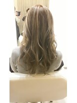 インプルーヴ アートスタイルヘアー(imProve Art style hair) 外国人風グレージュ☆ハイライト&ローライトヘアー♪