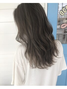 ホットリップ(Hot Lip) 外国人風カラー