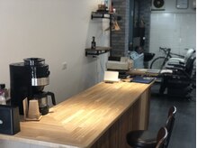 パインズプレイスバーバー(PINE'S PLACE BARBER)