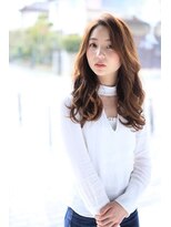 メレット(Meret)&nbsp;〈Meret〉セミロング　クラシカルウェーブ