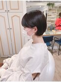 大人可愛い艶感と丸み　耳掛け小顔ショートボブ【近藤】横浜