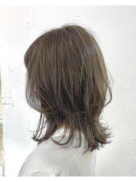 リッカ(RICCA) 【ミディアムウルフ】柔らかいオリーブベージュで♪