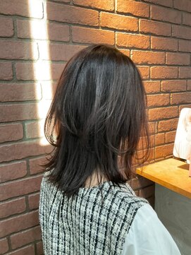 アンチ ブーン(ANTI boon) ウルフカットスタイル