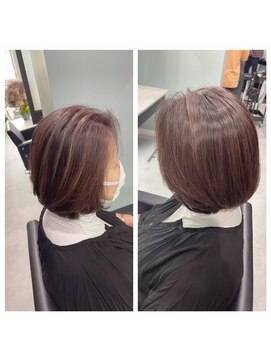 ディア(Dia) 白髪ぼかしハイライトボブ