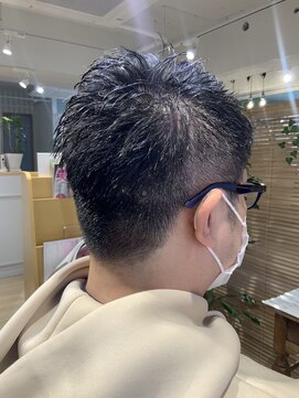 ユーネリー(U-NERY) メンズスタイル