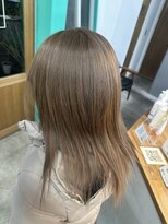 ブッディ(BDY) ベージュカラー