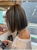ミルクティーベージュ