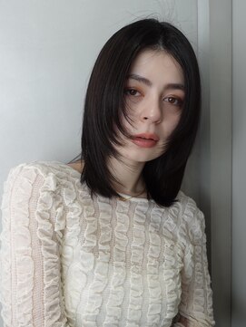 エンス 銀座(Ence) ココアブラウン/ミディアムレイヤー/オリーブグリーン/小顔/銀座