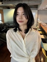 ノラジャーニー(NORA Journey)&nbsp;ミディアムレイヤーカットハッシュカットハッシュボブ