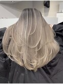 ハイライトバレイヤージュダブルカラーショートカット