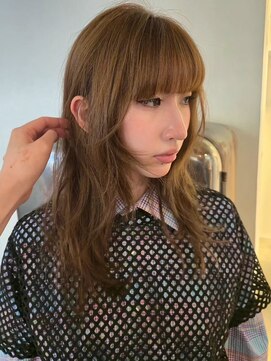 マカロニコースト(macaroni coast) オリーブカラー 前髪重め レイヤーカット 似合わせカット