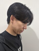ヒュイル バイ ニアウ(Hwyl by Niau)&nbsp;MEN’S HAIRセンターパートスパイラルパーマニュアンスパーマ
