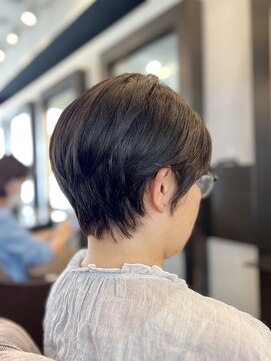 アトリエファゴ ハナミズキ店 【Yuine】くせ毛さんも！ナチュラルショート