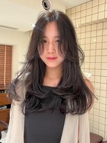 ベホブ(Behov) レイヤーカット×ダークグレージュ