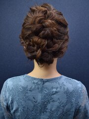 【結婚式ヘアアレンジ】