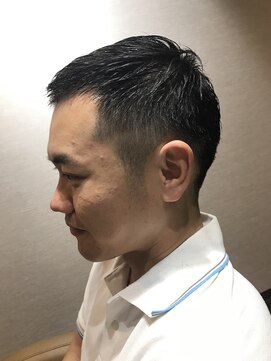 プルス ウルトラ(PLUS ULTRA) カリアゲスタイル