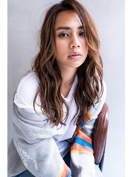 テイラー(Taylor) セミウェット×フォギーベージュ