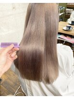 ガルボ ヘアー(garbo hair)&nbsp;【大人気♪】ハイトーングレージュカラーのご紹介♪
