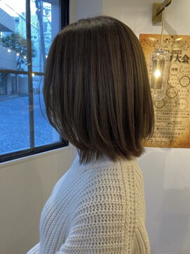 ムーン ティコブラーエ(moon tico brae) 1月オリーブベージュ【メルティカラー/くびれヘア】