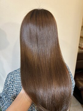 ル コワン ククー(Le coin coucou) 酸性ストレート