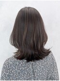 ミディアムレイヤーナチュラル_マチルダボブ_ba463302