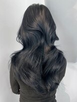 アイティーバイアルバム 八王子店(IT by ALBUM)&nbsp;レイヤーカットアッシュブラックレイヤーロング_ba502601