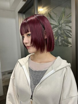 レコ 渋谷(LECO) ダークボルドーのボブウルフ