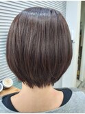 ショートボブ