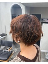 カーキヘアリンク(khaki hair link) パーマを活かしたショートスタイル