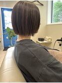 ハイライト　切りっぱなしボブ　ミニボブ