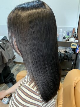 美容室ひろ カット+髪質改善ストレート+wケアトリートメント